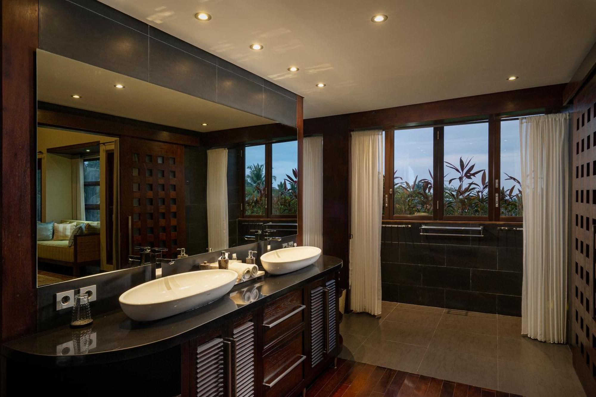 The Luxe Ubud Стая снимка